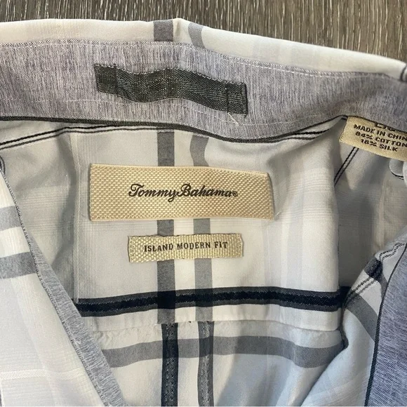 TOMMY BAHAMA men’s size large long sleeve button front collar plaid dress shirt - Picture 3 of 7